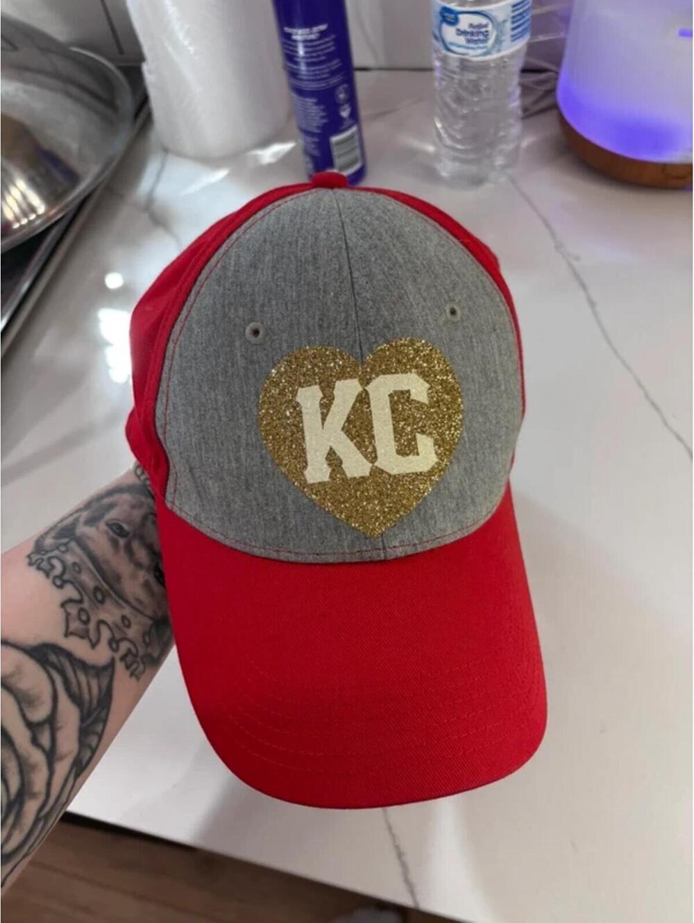 Red Kansas City Hat w heart